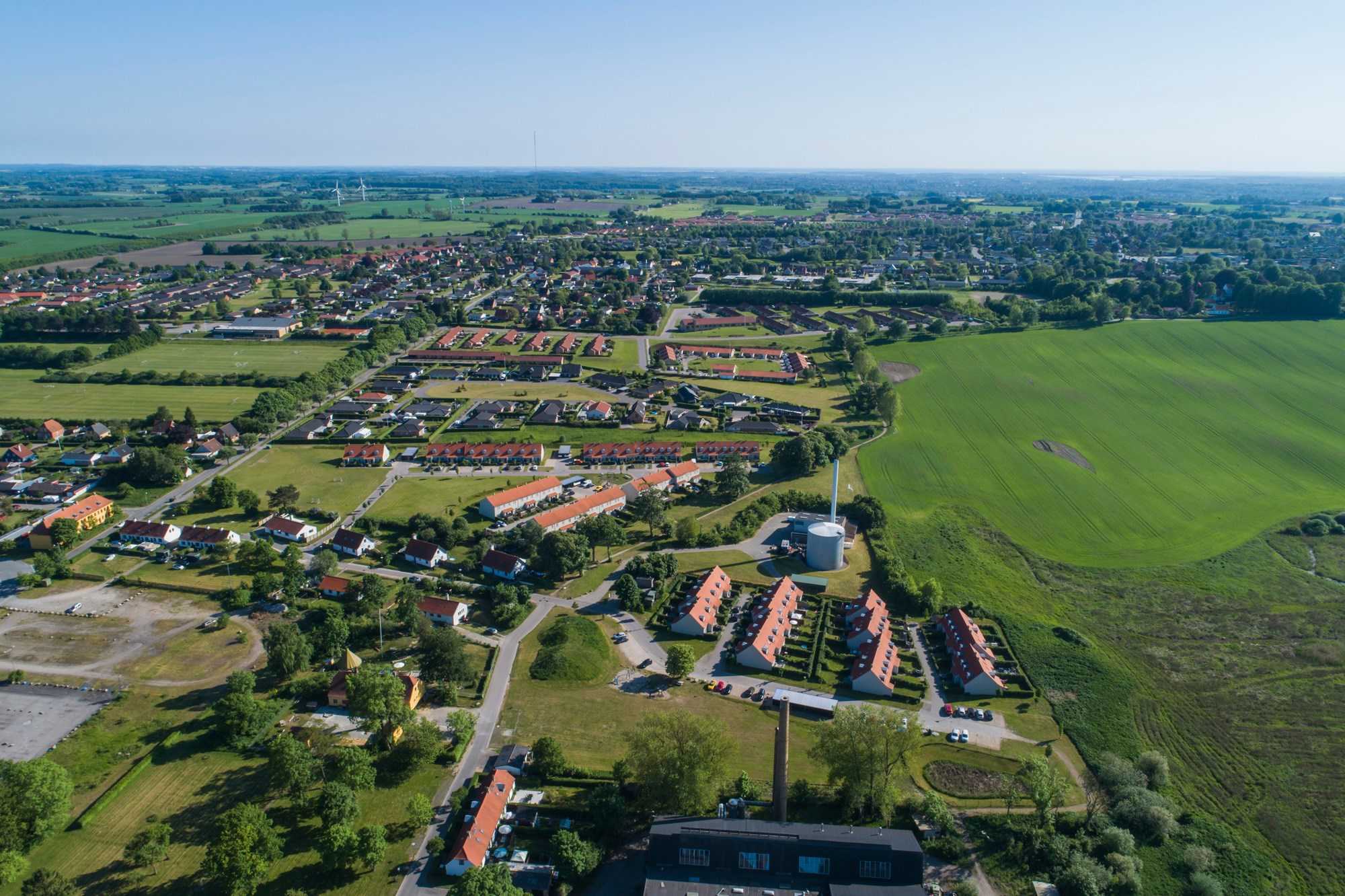 Dronefoto over Fensmark 